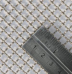 4 mesh (1.2mm wires).